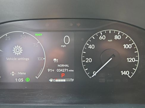 Certified 2025 Honda CR-V Sport image 30