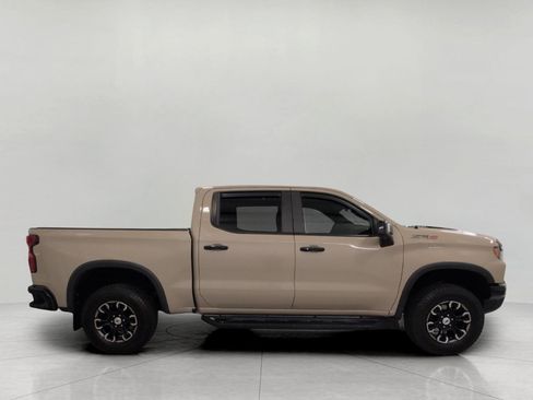 Used 2022 Chevrolet Silverado 1500 ZR2 AWD/4WD image 11
