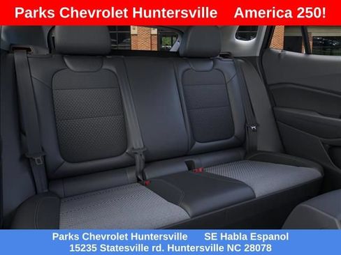 New 2026 Chevrolet Trax LT w/ Sunroof Package FWD image 17