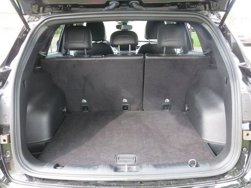 Used 2024 Jeep Compass Latitude AWD/4WD image 19