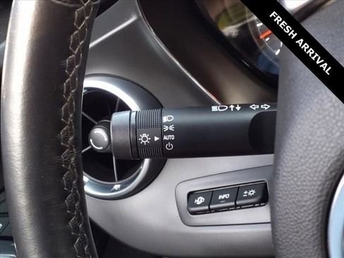 Used 2017 Chevrolet Camaro SS image 18