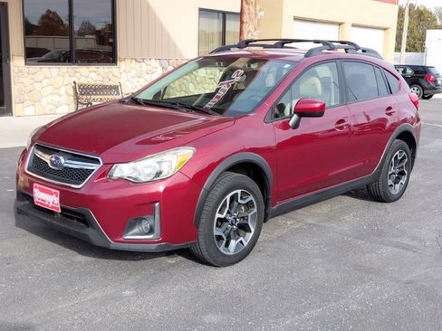 Used 2016 Subaru Crosstrek 2.0i Premium image 2