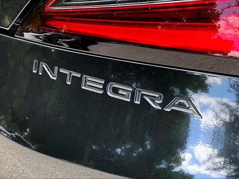 Certified 2024 Acura Integra FWD image 10