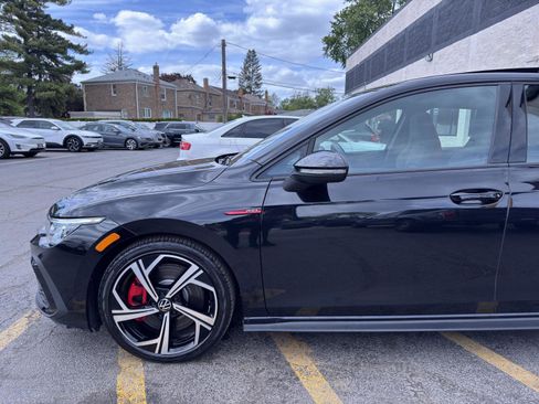 Used 2024 Volkswagen GTI SE FWD image 2