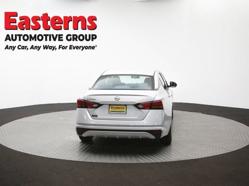 Used 2023 Nissan Altima 2.5 S FWD image 35