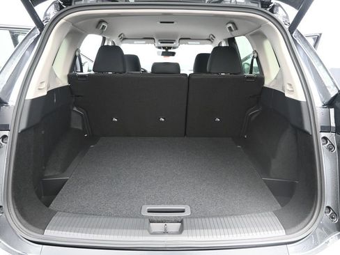 Certified 2026 Nissan Rogue SV w/ Cold Weather Package FWD image 15