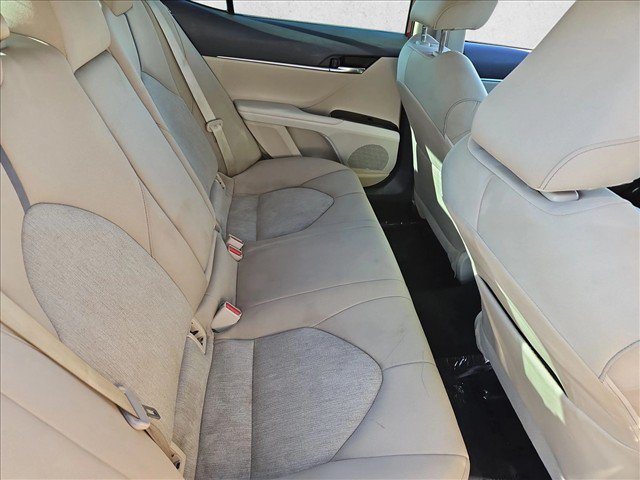 Used 2022 Toyota Camry LE w/ Carpet Mat Package (TMS) FWD image 23