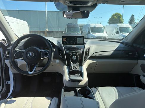 Used 2025 Acura RDX SH-AWD w/ Advance Package image 16