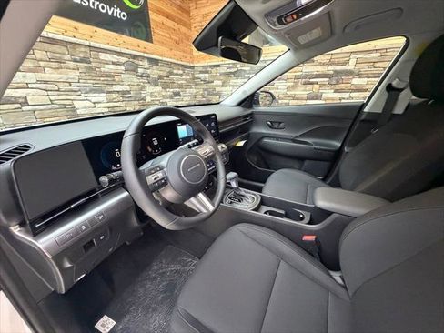 New 2026 Hyundai Kona SEL Sport AWD/4WD image 10