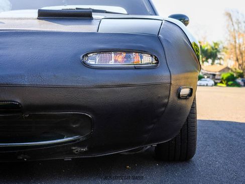 Used 1991 MAZDA MX-5 Miata Special Edition image 93