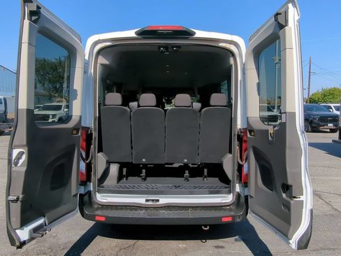 Used 2023 Ford Transit 350 XLT RWD image 28