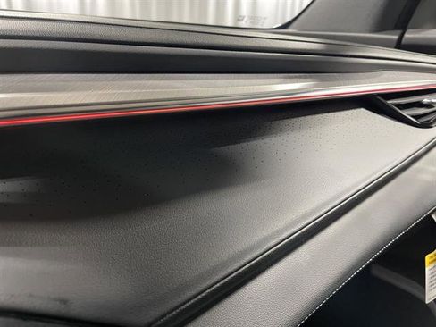 New 2026 Buick Enclave Avenir w/ Super Cruise Package image 13