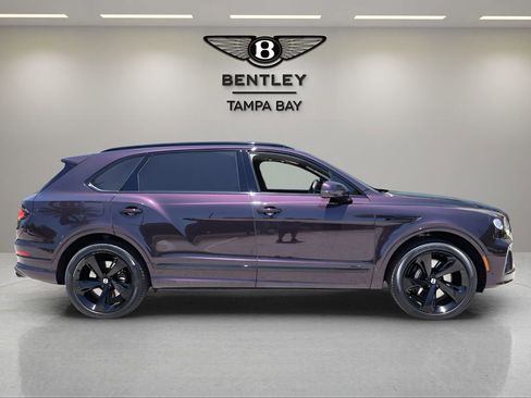 Used 2023 Bentley Bentayga Extended Wheelbase AWD/4WD image 10