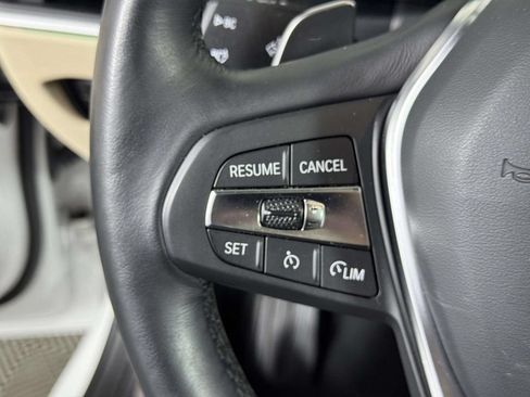 Used 2023 BMW 330i xDrive Sedan w/ Premium Package AWD/4WD image 22