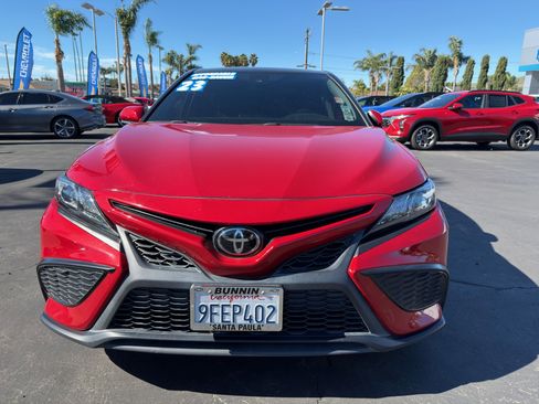 Used 2023 Toyota Camry SE w/ Convenience Package image 40