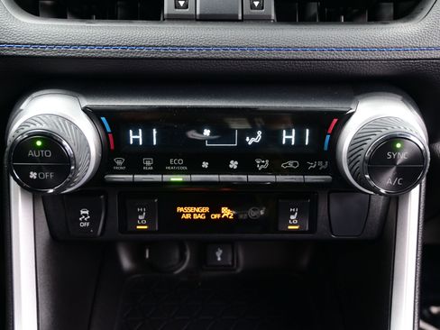 Used 2022 Toyota RAV4 XSE image 21