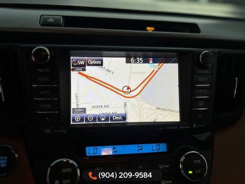 Used 2016 Toyota RAV4 Limited image 35