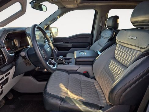 Used 2022 Ford F150 Limited image 9