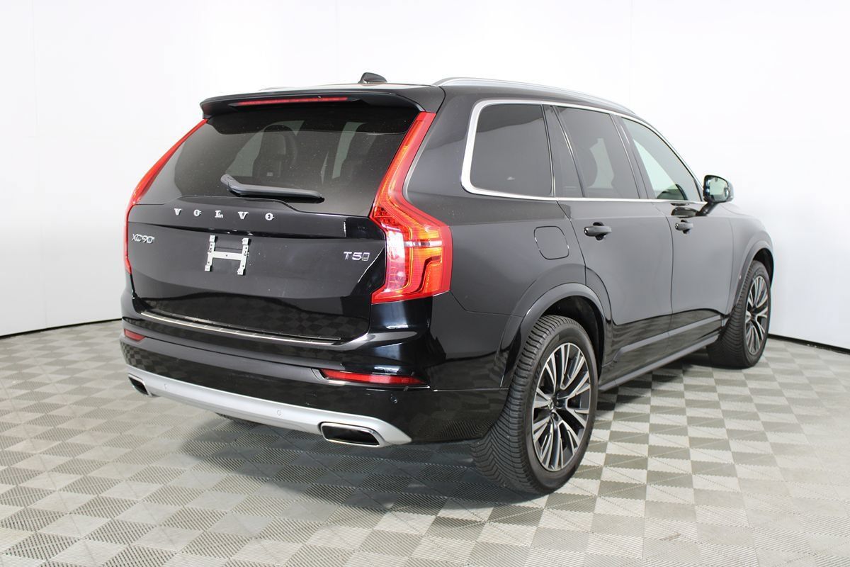Used 2020 Volvo XC90 T5 Momentum w/ Protection Package AWD/4WD image 30