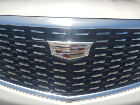 Used 2024 Cadillac XT5 Premium Luxury FWD image 10