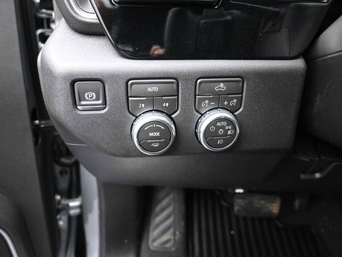 New 2026 GMC Sierra 1500 Elevation w/ Preferred Package AWD/4WD image 11