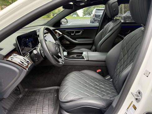 Used 2023 Mercedes-Benz S 580 4MATIC Sedan image 13
