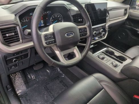 Used 2024 Ford Expedition Max XLT AWD/4WD image 15