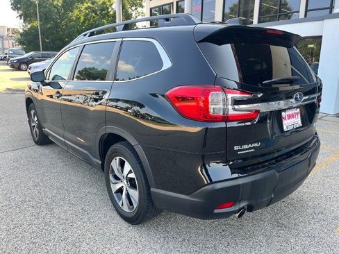 Used 2023 Subaru Ascent Premium AWD/4WD image 7