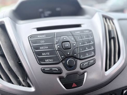 Used 2019 Ford Transit 350 XLT RWD image 30