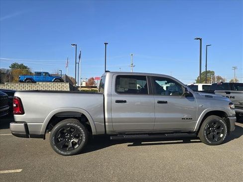 New 2026 RAM 1500 4x4 Crew Cab image 2