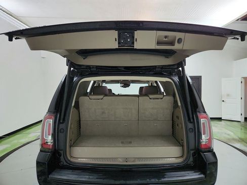 Used 2020 GMC Yukon SLT w/ Open Road Package image 30