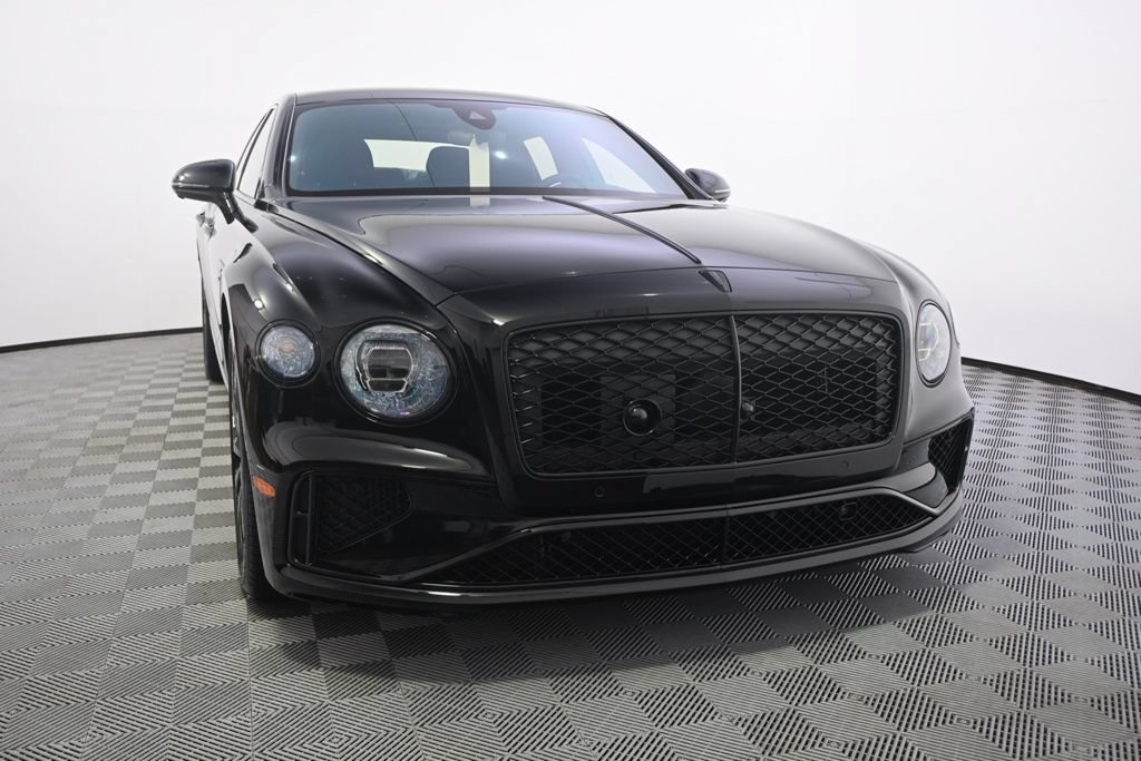 Used 2025 Bentley Flying Spur Plug-In Hybrid AWD/4WD image 9
