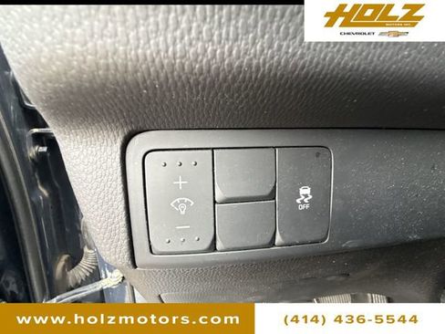 Used 2014 Kia Soul + FWD image 15