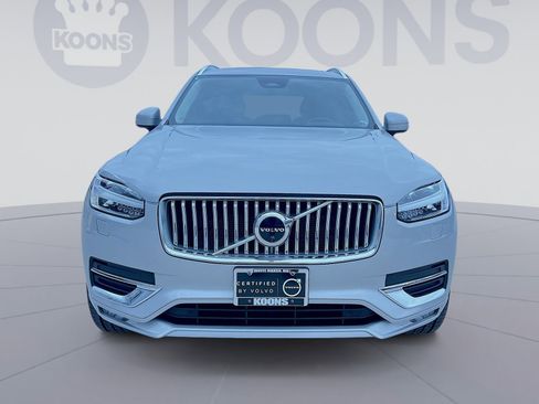 Certified 2023 Volvo XC90 B6 Plus image 11