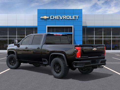 New 2026 Chevrolet Silverado 2500 ZR2 AWD/4WD image 3