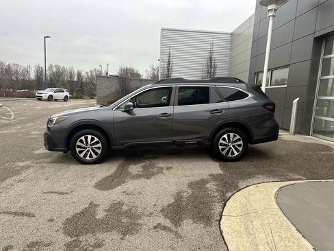 Used 2020 Subaru Outback Premium w/ Popular Package #1 image 4
