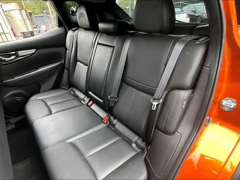 Used 2022 Nissan Rogue Sport SL image 20