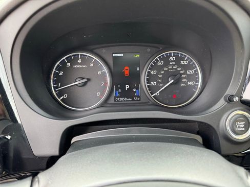 Used 2016 Mitsubishi Outlander SEL image 24