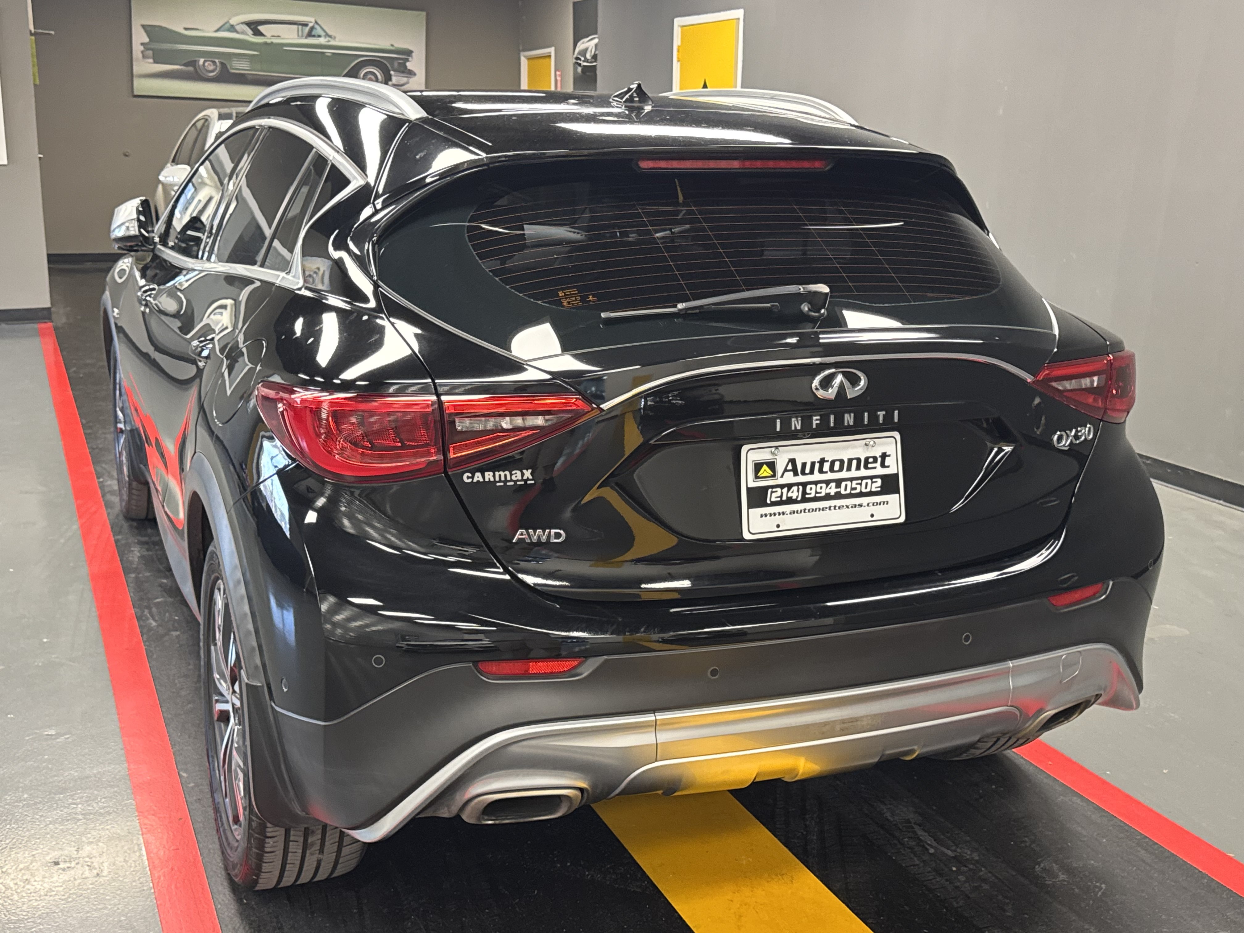 Used 2017 INFINITI QX30 Premium w/ Technology Package AWD/4WD image 5