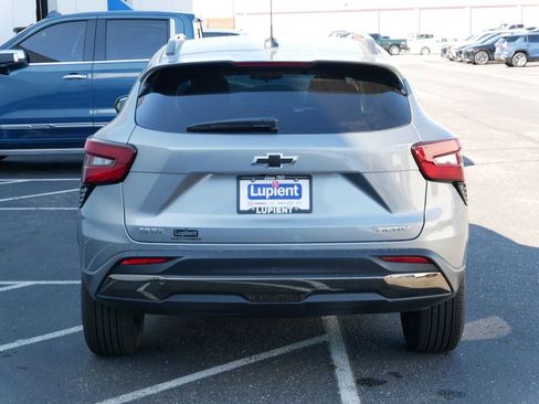 New 2026 Chevrolet Trax ACTIV w/ Driver Confidence Package image 4