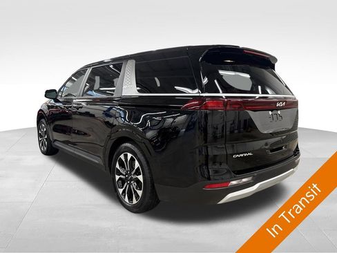 Certified 2024 Kia Carnival EX FWD image 4