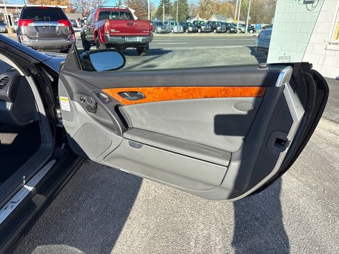 Used 2004 Mercedes-Benz SL 500 image 18
