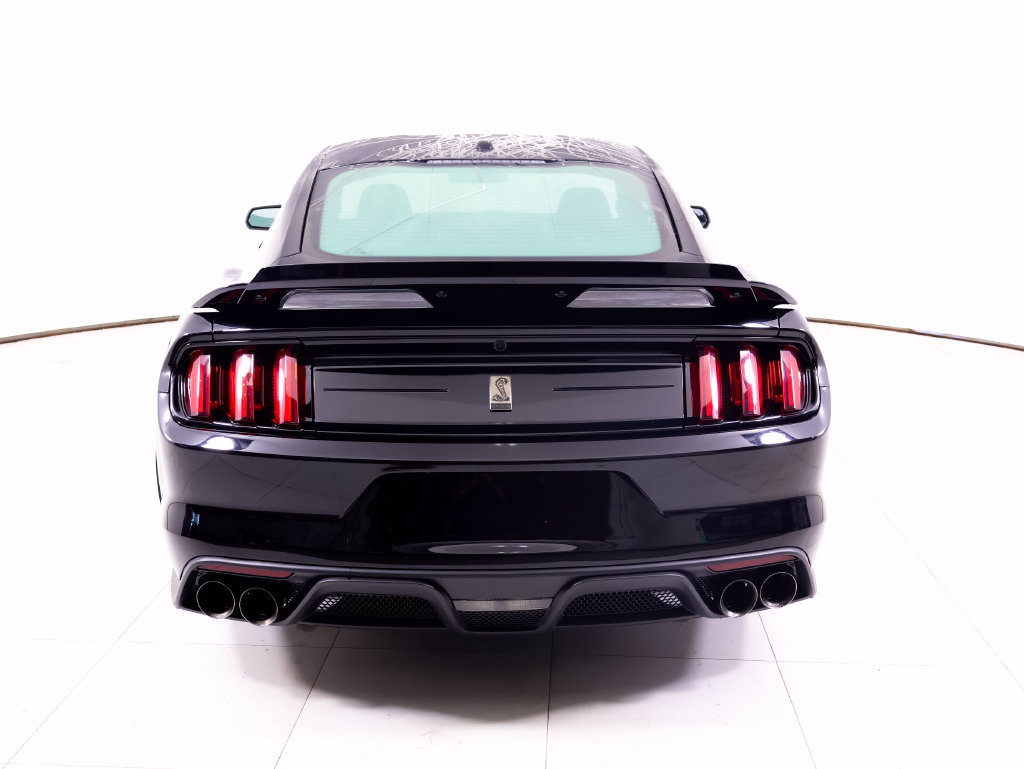 Used 2020 Ford Mustang Shelby GT350 w/ Technology Package RWD image 35