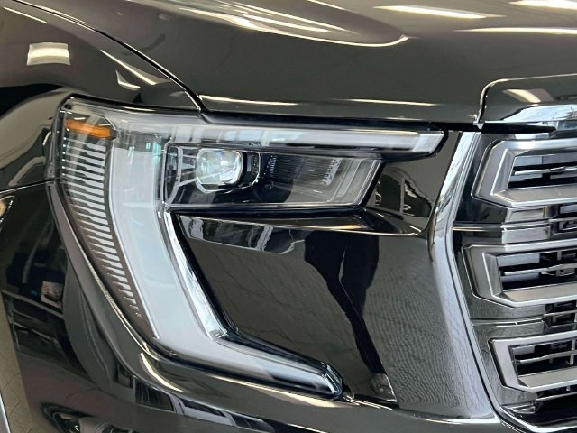 Used 2024 GMC Acadia AT4 w/ Luxury Package AWD/4WD image 12