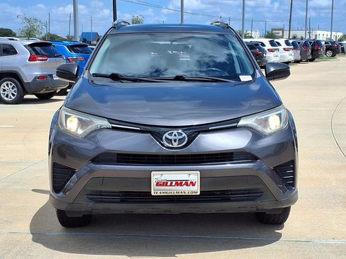 Used 2016 Toyota RAV4 LE AWD/4WD image 5