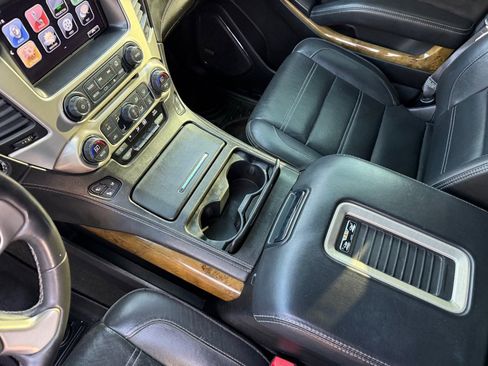 Used 2017 GMC Yukon XL Denali w/ Open Road Package image 33