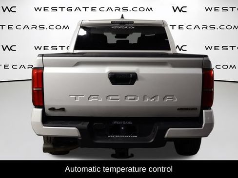 Used 2025 Toyota Tacoma TRD Sport AWD/4WD image 4