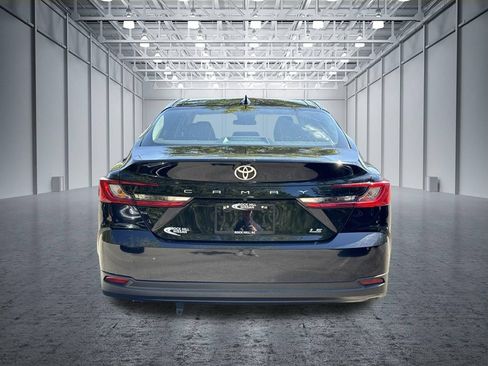 Used 2025 Toyota Camry LE FWD image 7