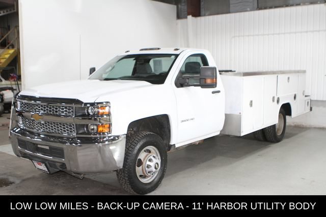 Used 2019 Chevrolet Silverado 3500 W/T w/ WT Convenience Package AWD/4WD image 9