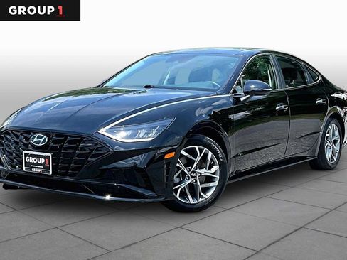 Used 2023 Hyundai Sonata SEL w/ Convenience Package FWD image 1